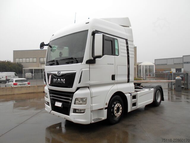 Standard tractor unit MAN TGX 18.500
