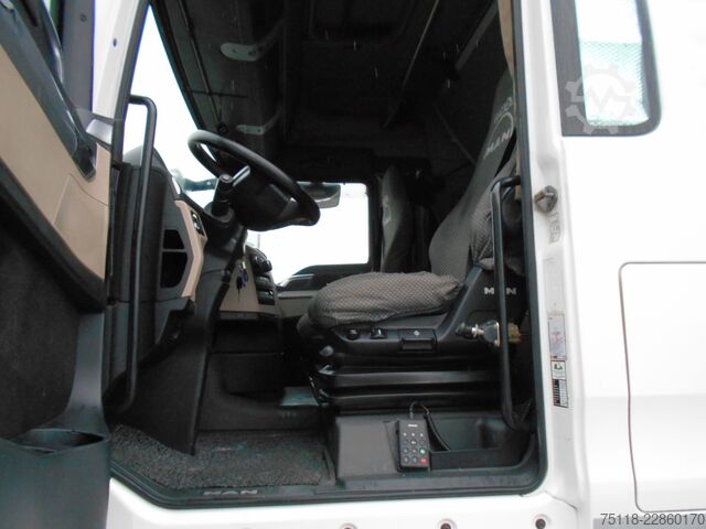 Standard tractor unit MAN TGX 18.500