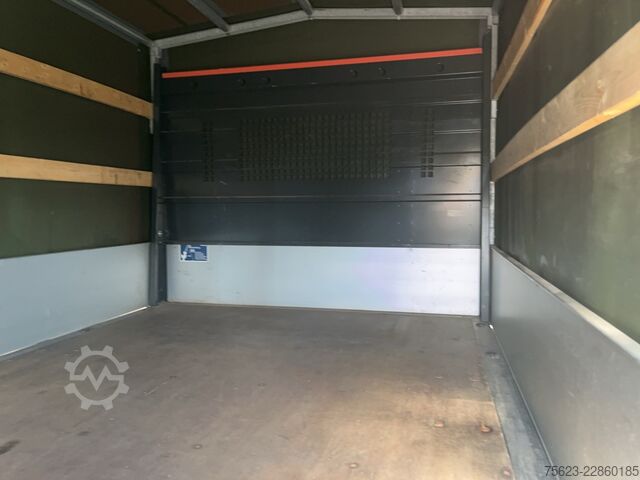 Curtain sider van Mercedes-Benz Sprinter 319 CDI DOKA Pritsche Plane Klima Tempomat