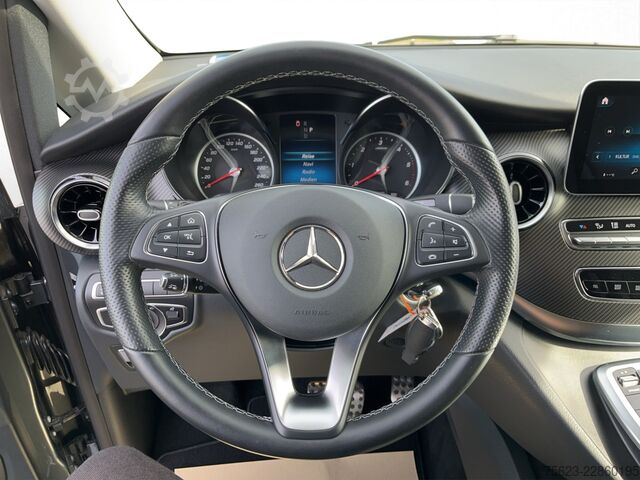 Minibus Mercedes-Benz V 250 d Edition 4x4 AMG Luft LED AHK Liege Leder Tisch