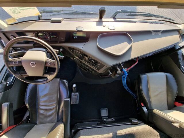 Standard-SZM Volvo FH 13.500 Globetrotter XL 6x2 - Full air - 3.20...