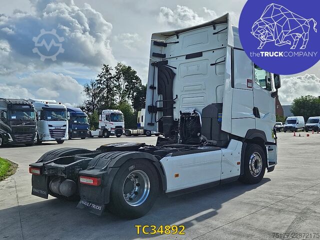 Standard-SZM Renault T 520