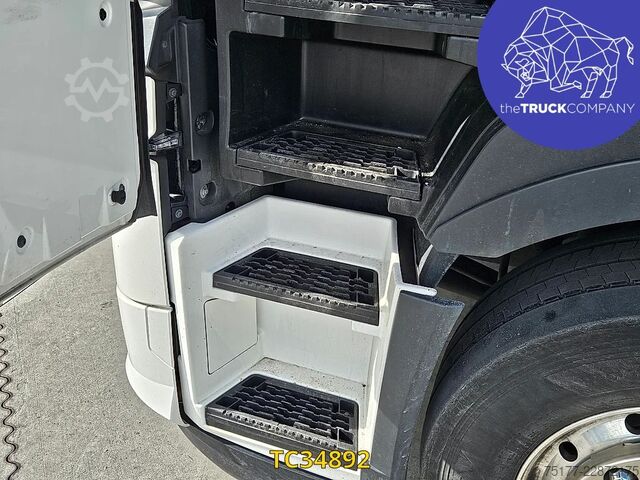 Standard-SZM Renault T 520