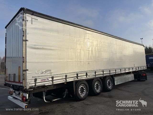 Auflieger mit Pritsche & Plane Schmitz Cargobull Semitrailer Curtainsider Standard