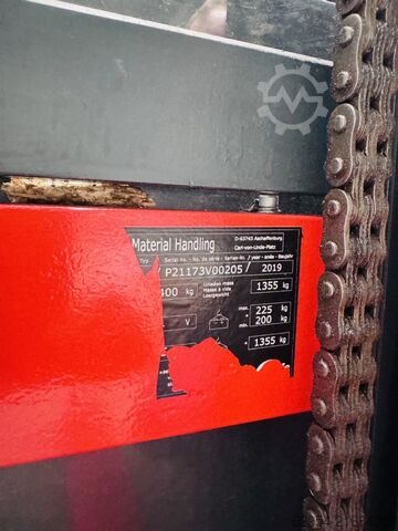 Hochhubwagen Linde L 14 Triplex