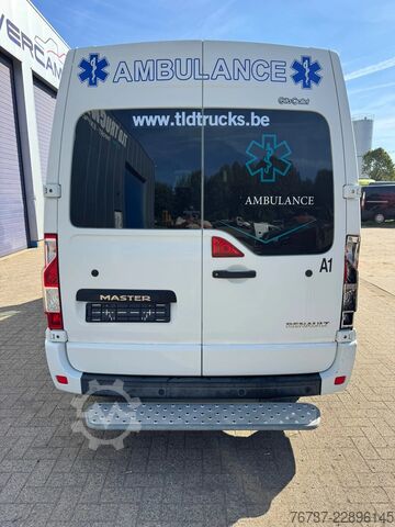 Rettungswagen Renault Master **EURO 5-BELGIAN ORIGINE-AIRCO**