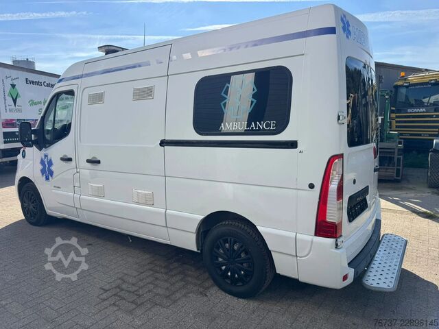 Rettungswagen Renault Master **EURO 5-BELGIAN ORIGINE-AIRCO**