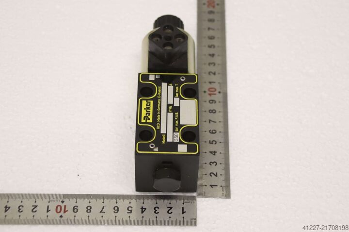 Directional control valve Parker D1VW8FNSWH75X753
