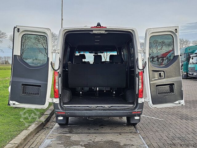 Passenger transportation MERCEDES-BENZ SPRINTER 311 TOURER 9-Persoons!