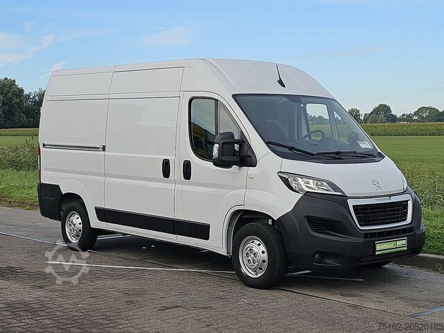 Hochdachkombi PEUGEOT BOXER 2.2 L2H2 Airco Euro6!