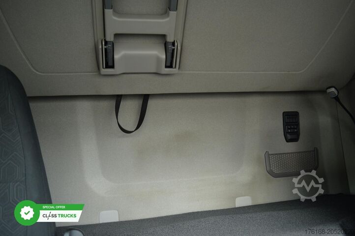 Standard tractor unit SCANIA R460 CR20H Adaptive Cruise Control