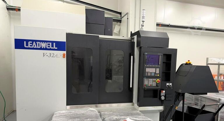 CNC turning and milling center DMG Mori NLX 2500/700