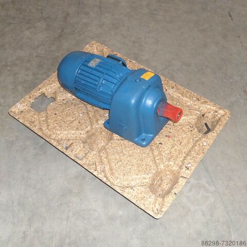 Uber 15.000 Demag ersatzteile im lager Demag 