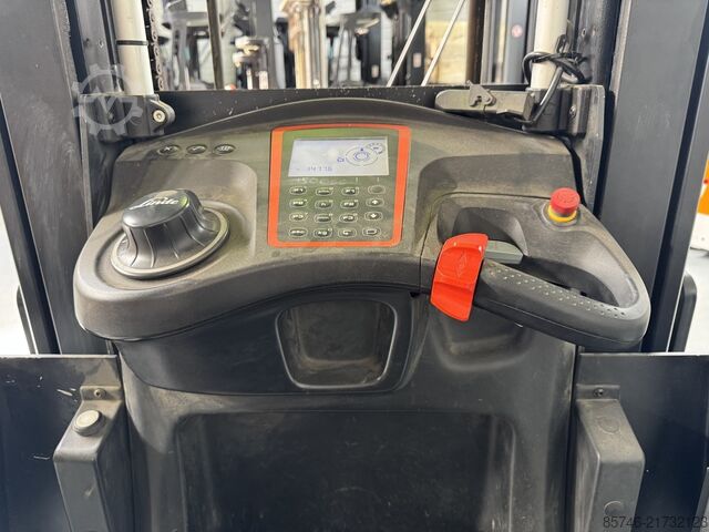 V 10 / * DEMO !! DOUBLE steering !! LINDE V 10 /  * DEMO !! DOUBLE steering !!