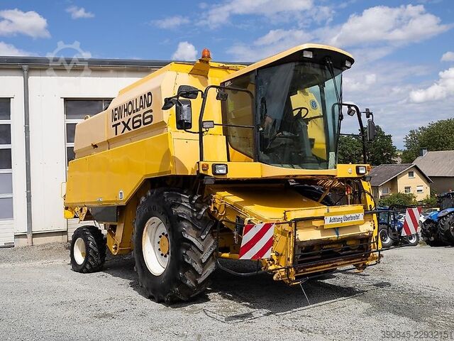 Mähdrescher New Holland TX 66