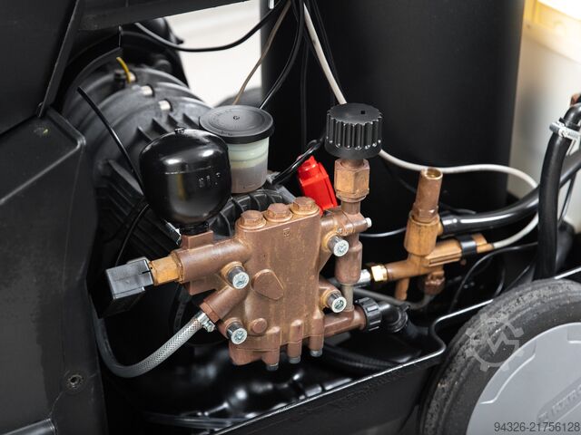 Kärcher HDS 895 S Pressure Washer Kärcher HDS 895 S - 1000l/h - 180bar - 6,4kW