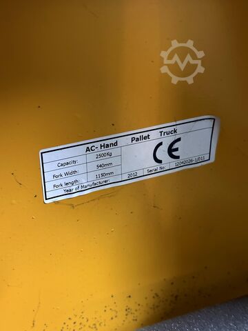 Hand pallet truck Hand Pallet Truck 