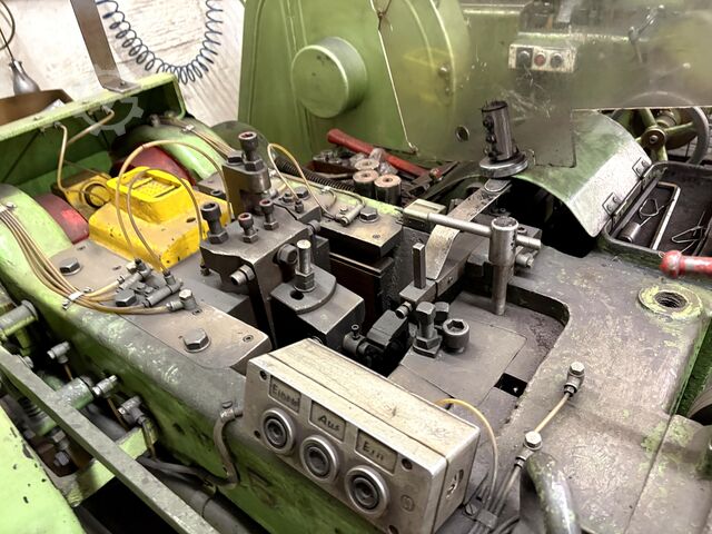 Cold heading machine HEUER NM 5