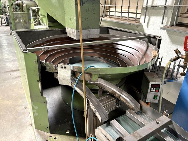 Conveyor system Conveyor System 