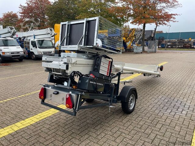 Teleskopbühne Klaas Toplight 21 BE