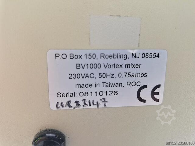 Benchmark Scientific BV1000 BenchMixer Vortex Mixer Benchmark Scientific BV1000 Bench Mixer