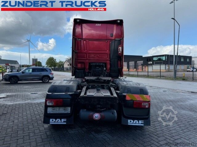 Standard-SZM DAF XF 460 SUPERSPACECAB 6X2, LIFT AXLE STEERING,