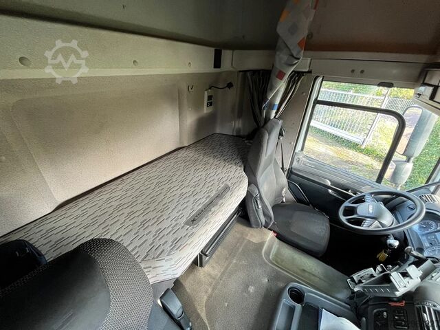 Koffer DAF CF 370 FA LUCHTVERING BEIDE ASSEN
