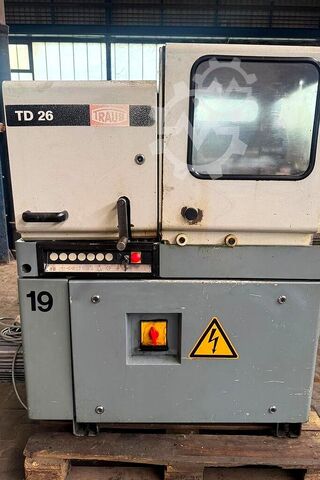 Multi-spindle & bar turning machines TRAUB TD 26
