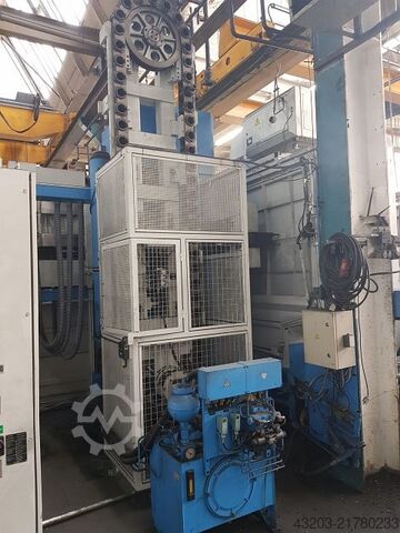 Machining Center - Universal TOS KURIM FSQ 100
