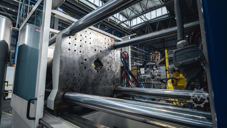 Spritzgießmaschine BATTENFELD HM 300/1330