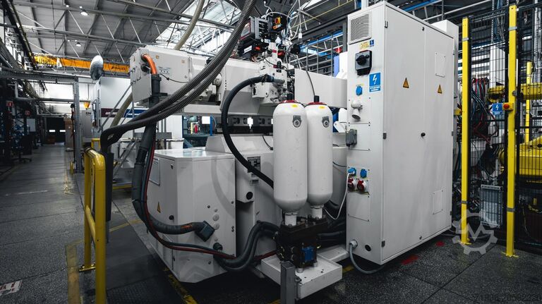 Spritzgießmaschine BATTENFELD HM 300/1330