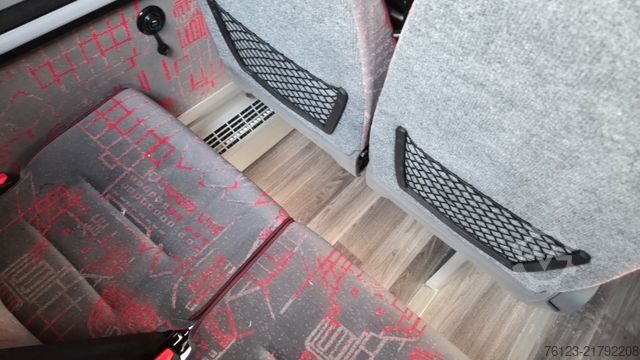 Minibus MERCEDES-BENZ 515 Sprinter 22 Schlafsessel Lagerfahrzeug S
