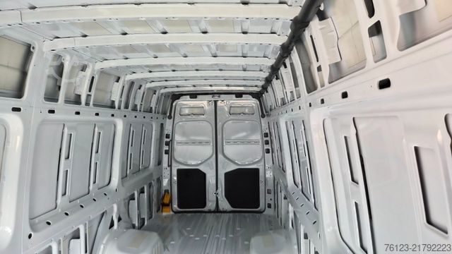 High top van MERCEDES-BENZ Sprinter III Kasten  519 CDI RWD 4x 4 Allrad