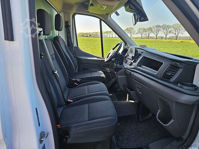 High-roof van FORD TRANSIT 2.0 Bakwagen Laadklep!
