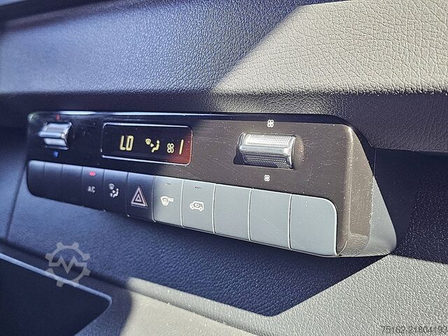 High-roof van MERCEDES-BENZ SPRINTER 315 L3H2 Mbux Automaat!