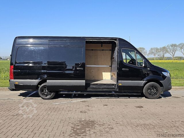 High-roof van MERCEDES-BENZ SPRINTER 315 L3H2 Mbux Automaat!