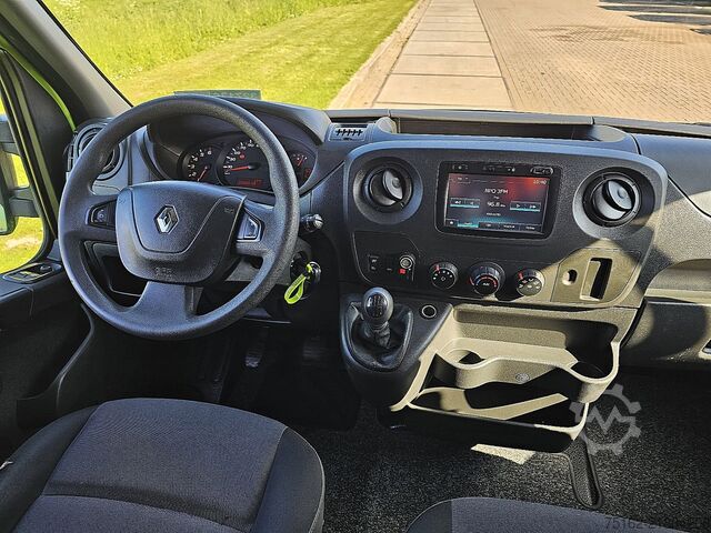 High-roof van RENAULT MASTER 2.3 DCI 130 H2 LAADKLEP