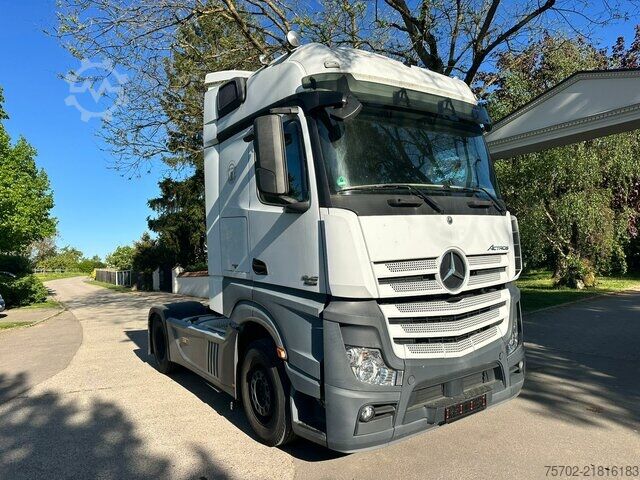 Van Mercedes-Benz Actros 1845 Sattelzugmaschine
