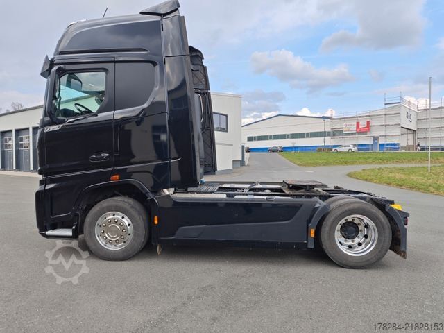 Standard tractor unit FORD F-MAX LUX LED, Intarder, Standklima, RDKS, Voll