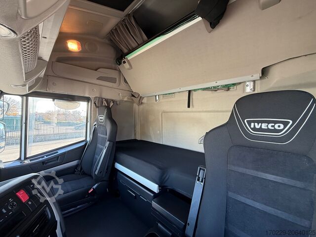 Standard road tractor Iveco stralis as440s48