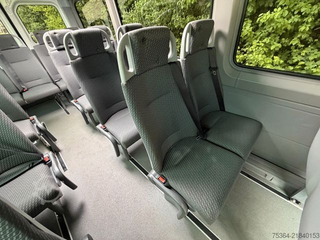 Motor coach VW Crafter 50 2.0 Tdi ReiseBus 1+16 Sitze Klima Ahk