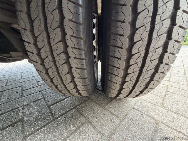 Motor coach VW Crafter 50 2.0 Tdi ReiseBus 1+16 Sitze Klima Ahk