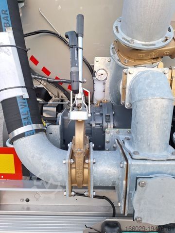 Tankauflieger D-TEC Gülletanker SV 2011 SV 2006 BASIC 6100 kg