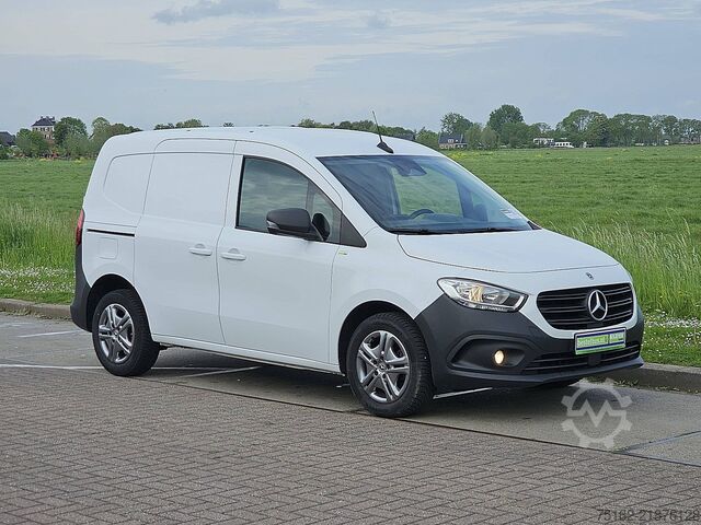 Suitcase MERCEDES-BENZ CITAN 108 CDI Long Mbux 3-zits AC!