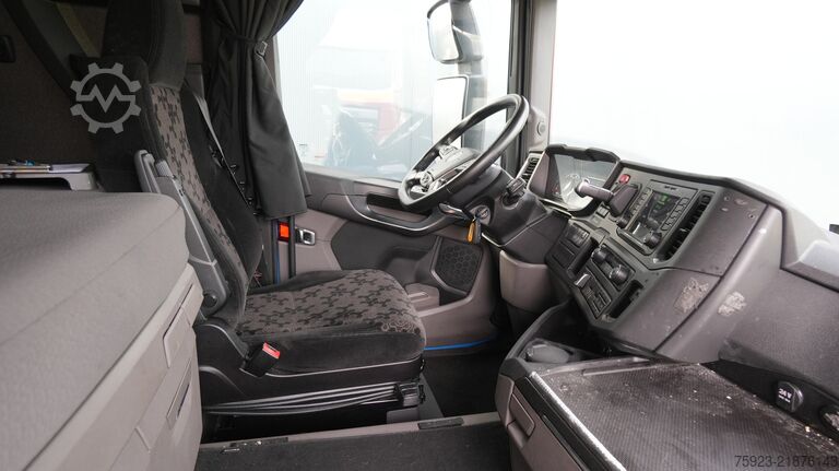 Standard-SZM Scania R 450 tractor unit with Retarder