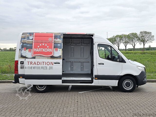 High-roof van MERCEDES-BENZ SPRINTER 317 L2H2 RWD 360 Camera