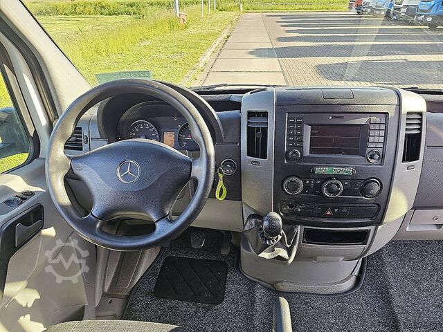 High-roof van MERCEDES-BENZ SPRINTER