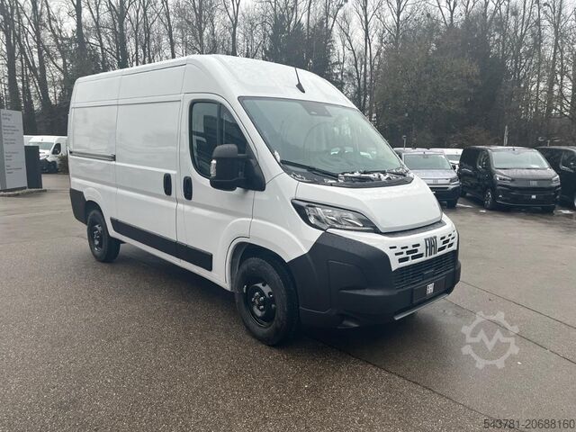 Kleinbus FIAT Ducato 35 L2H2 RüKa CarPlay Navi Allwetterreifen