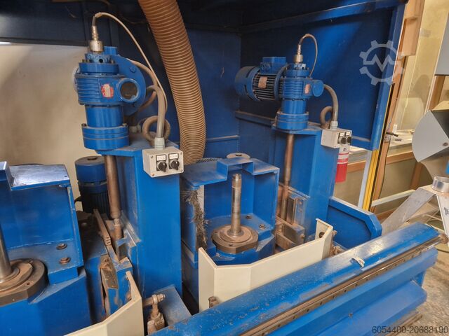 Sehr robuste Zapfenbank COLOMBO Type AT180SX