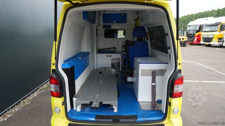 Ambulance Volkswagen TRANSPORTER AMBULANCE MEDIC TRUCK